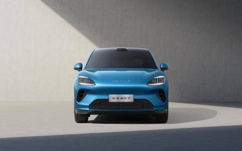 启境GX7全球首秀：阔五座SUV 20秒一键自动成床