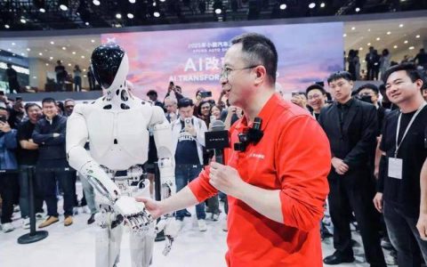 9亿美元融资落地！何小鹏：机器人毛利或超越整车