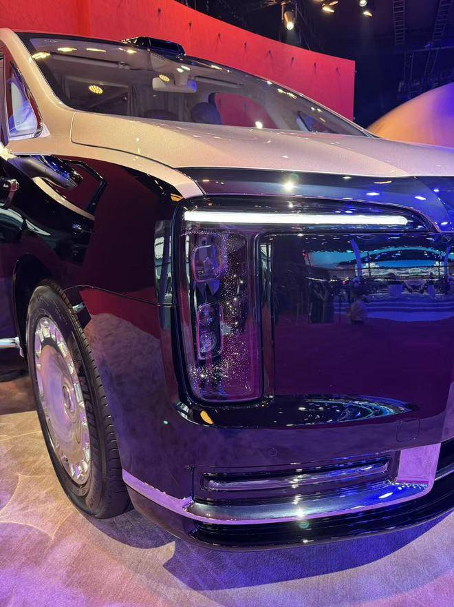 旗舰豪华MPV新高度 尊界V800亮相2026成都车展